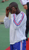 Leslie Djone avant le 400m