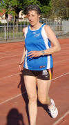 Chantal sur 5000m en route pour une qualification aux France vtrans