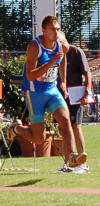 3me saut... Ryan n'est toujours pas plac pour la suite du concours...